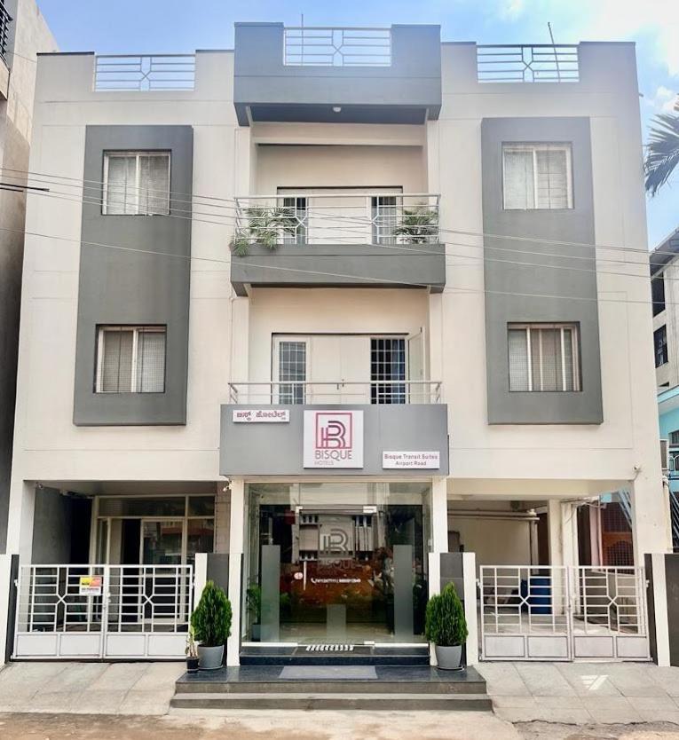 Airport Bliss Boutique Hotel Yelahanka Eksteriør billede